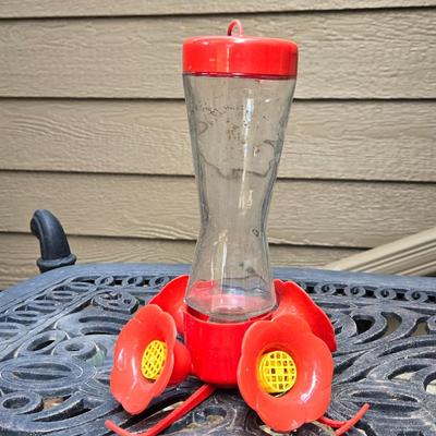 Glass & Plastic Hummingbird Feeder