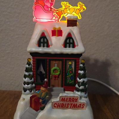 2009 Hallmark Animated Christmas House