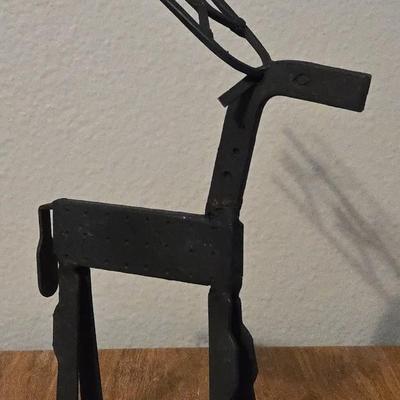 Vintage Metal Reindeer