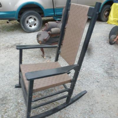 Wood Frame Rocking Chair for Covered Porch/Patio