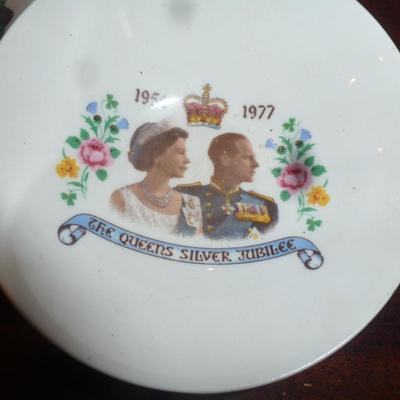 British Royal Family Commemorative Cups and Plates- Five Pieces