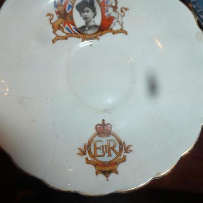 British Royal Family Commemorative Cups and Plates- Five Pieces