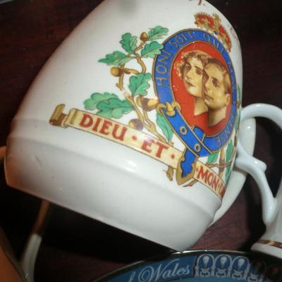 British Royal Family Commemorative Cups and Plates- Five Pieces