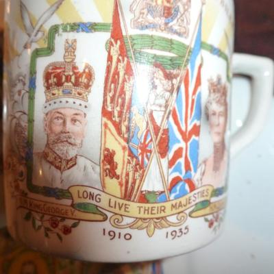 British Royal Family Commemorative Cups and Plates- Five Pieces