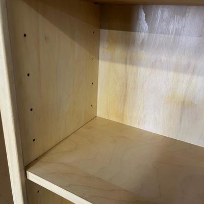 1 Wood Book Shelf â€˜Câ€™. (3 of 3)