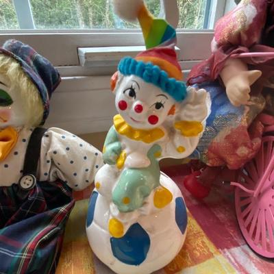 Lot of Six Assorted Clowns Figurines and Dolls