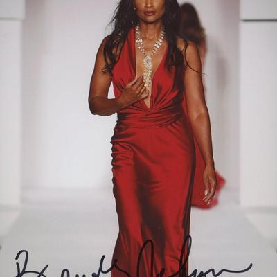 Beverly Johnson signed photo