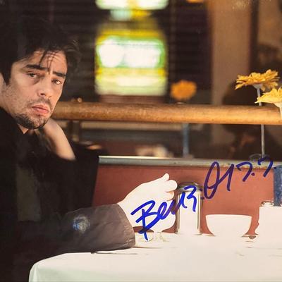 Things We Lost in the Fire Benicio del Toro Signed Movie Photo