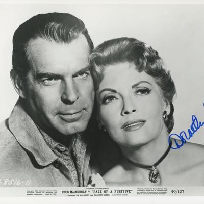 Face of a Fugitive Dorothy Green signed movie photo