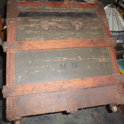 Steamer Trunk- Approx 36" x 24" x 21" Deep