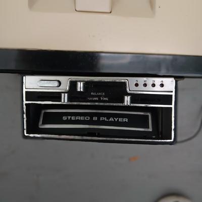 REALISTIC AUTO 8-TRACK PLAYER & GE SPACEMAKER TV/RADIO