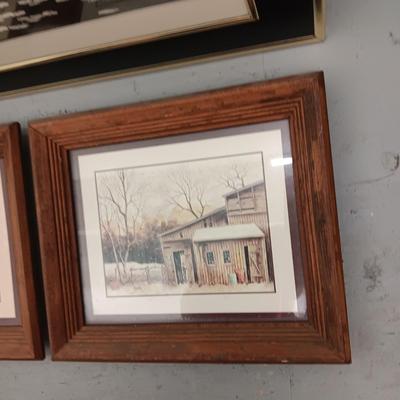 FRAMED BLACK & WHITE SCENERY PHOTO PLUS 2 OTHER PICTURES