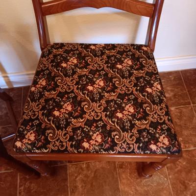 2 QUALITY DINING CHAIRS AND 1 ARM CHAIR