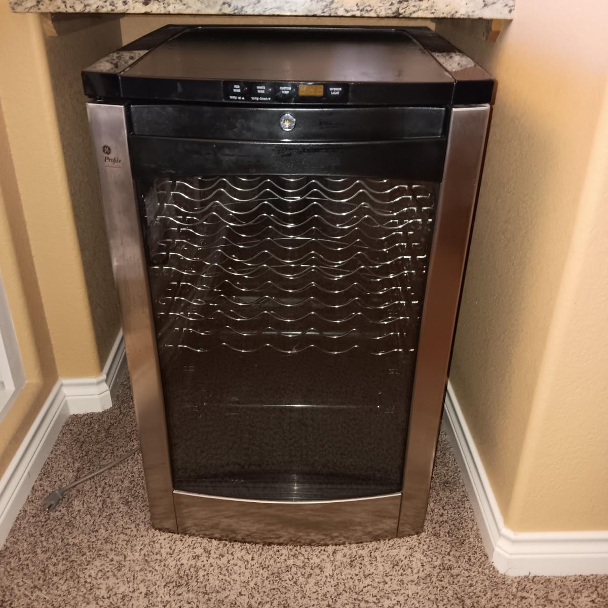 GE PROFILE WINE CHILLER