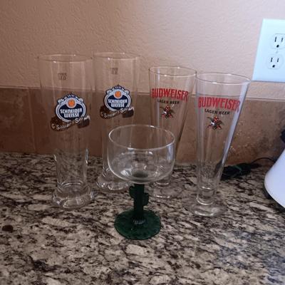 BEER AND WINE GLASSES