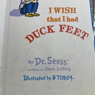 I Wish that I Had Duck Feet by Dr Seuss Beginners Book in Good Pre-Owned Condition.