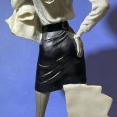 Vintage La Vie Lady Adielle 1983 Detailed Hand Painted Sculpture Figurine Signed in VG Condition.