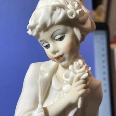 Vintage Guisseppe Armani's Girl w/Flower Cart Alabaster/Marble Figurine 10