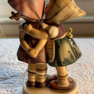 HUMMEL Figurine #196/0 TMK-4 TELLING HER SECRET 5.25" Tall in Good Preowned Condition as Pictured.