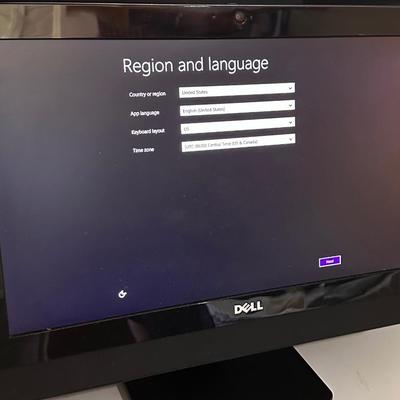 DELL ~ Inspiron 20 ~ All In One ~ 3048