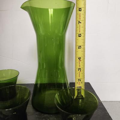 Avocado green beaker decanter set
