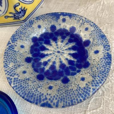 Lot of Assorted Floral Decor