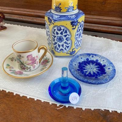 Lot of Assorted Floral Decor