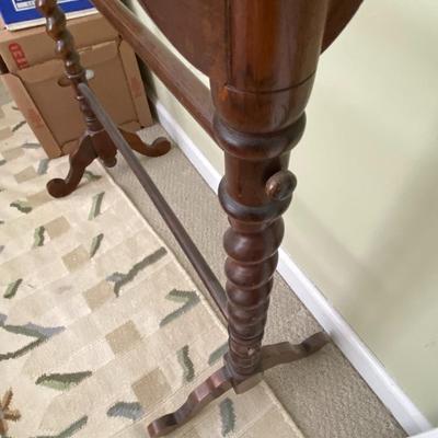 Quilt and Blanket Rack