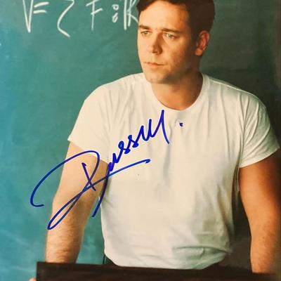 A Beautiful Mind Russell Crowe Signed Movie Photo