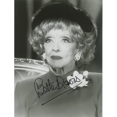 Bette Davis signed photo. GFA Authenticated