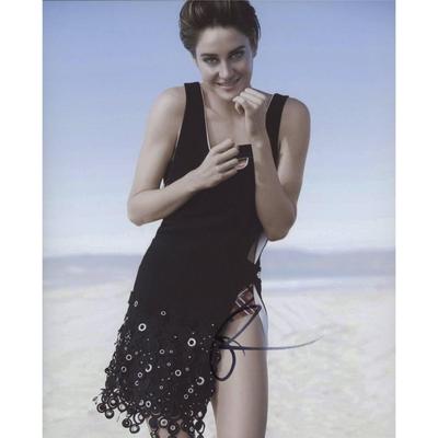 Shailene Woodley signed photo