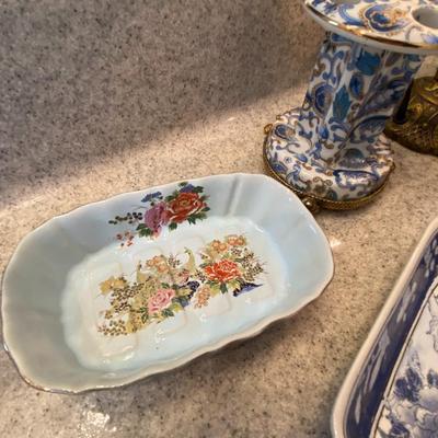 Bathroom Decor Lot
