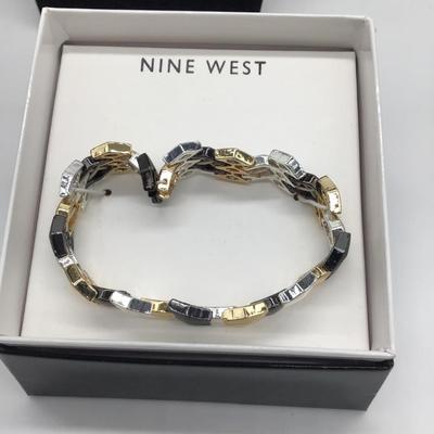 Nine West multicolored bracelet