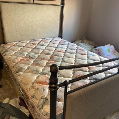 Queen bed with head & foot board