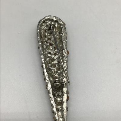 Vintage teardrop rhinestone pin