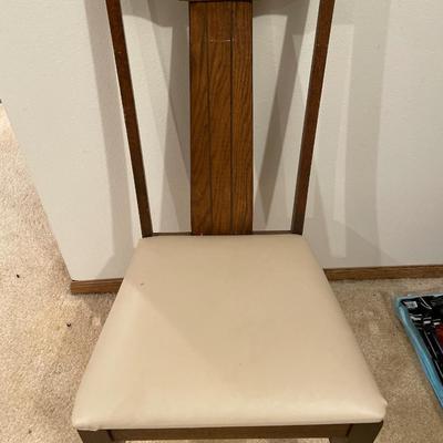 Vintage dining room chair