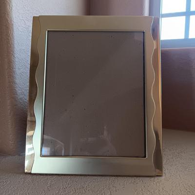 "THE BLUEBIRDS OF SUMMER" A.J. RUDISILL VASE PLUS 2 FRAMES