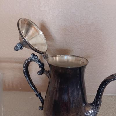 SILVER PLATE COFFEE SERVICE W/CREAM & SUGAR SET PLUS GLASS SERVING DISHES