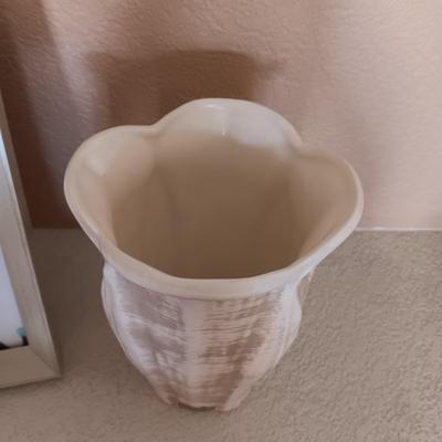 HAEGER VASE, CLAY AROMA WAX WARMER AND A FRAME