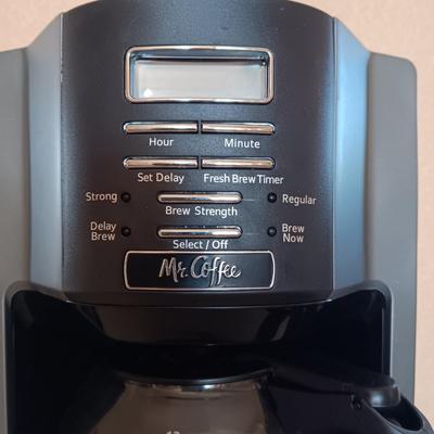 PROGRAMMABLE MR COFFEE, COFFEE GRINDER AND COFFEE MUGS
