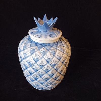 PINEAPPLE COOKIE JAR, TRINKET BOX AND CLOTH HEART WALL HANGING