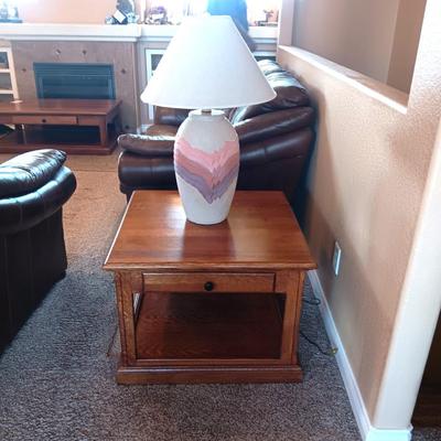 WOODLEY'S SOLID WOOD END TABLE WITH A DRAWER AND A SW TABLE LAMP