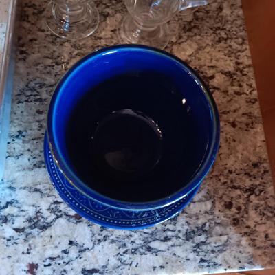 TOASTER, PYREX BOWL, BBQ UTENSILS, GLASS COFFEE MUGS AND MORE