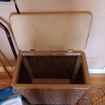 CLOTHES HAMPER, HUMIDIFIER, TP HOLDER, DOUBLE SIZE HEATING PAD AND 2 CANES