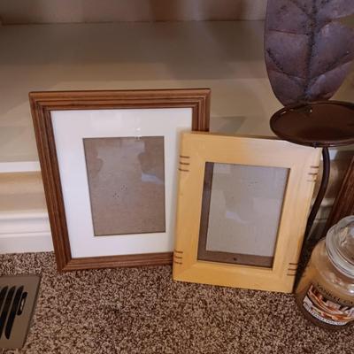 METAL LEAF CANDLE WALL SCONCE, FRAMES AND A YANKEE CANDLE