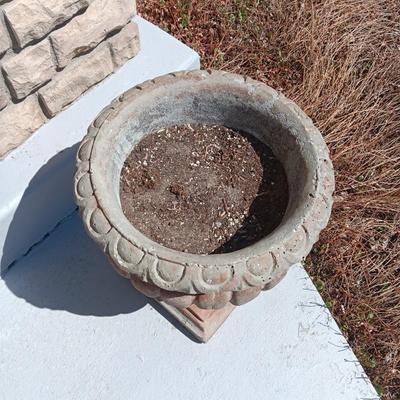 PAIR OF CEMENT FLOWER POTS