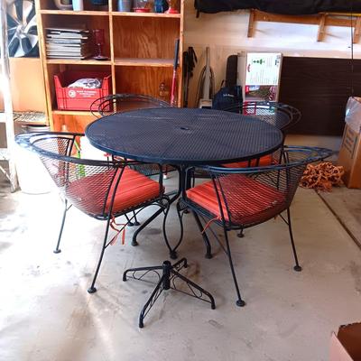 WROUGHT IRON MESH PATIO TABLE AND 4 CHAIRS