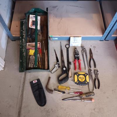METAL TOOL BOX W/TRAY AND A VARIETY OF HAND TOOLS