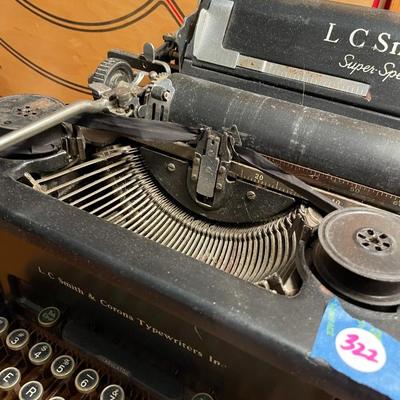 L.C.Smith & Corona Vintage Typewriter