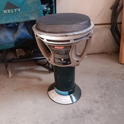 KELTY NYLON BACKPACK AND COLEMAN PROPANE HEATER